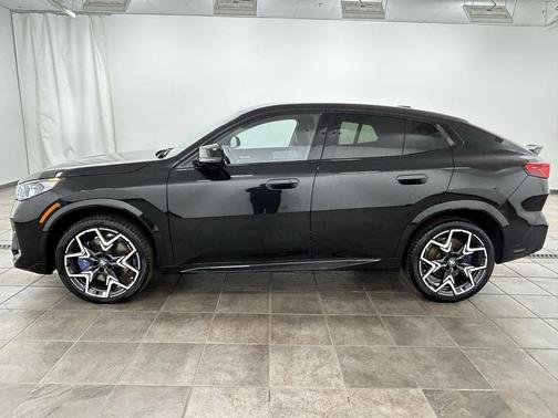 2024 BMW X2 M35i