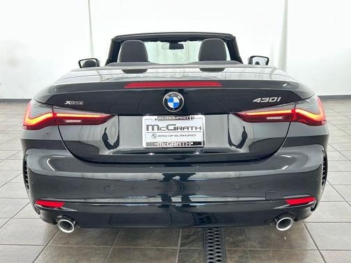 Black Sapphire Metallic 2026 BMW 430 i xDrive
