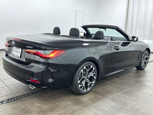 Black Sapphire Metallic 2026 BMW 430 i xDrive