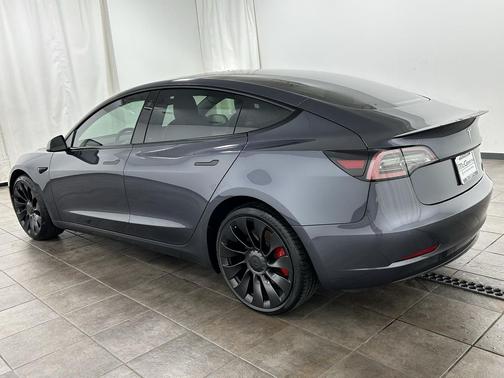 2022 Tesla Model 3 Performance