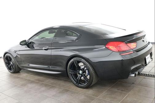 Black Sapphire Metallic 2014 BMW M6 Base