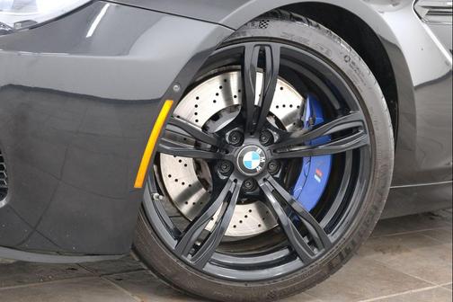 Black Sapphire Metallic 2014 BMW M6 Base