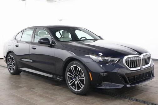 2025 BMW 530 i xDrive
