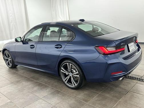 2023 BMW 330 xDrive