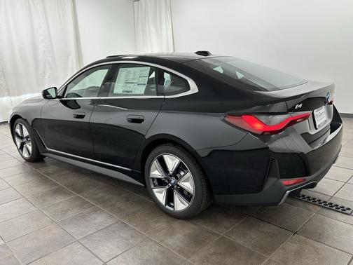 2025 BMW i4 Gran Coupe xDrive40