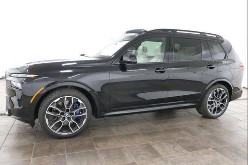 Black Sapphire Metallic 2027 BMW X7 M60i
