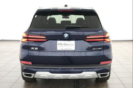 Tanzanite Blue II Metallic 2026 BMW X5 xDrive40i