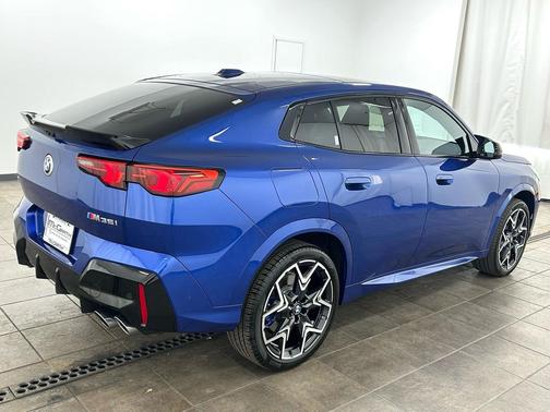 2025 BMW X2 M35i