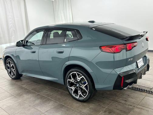 Cape York Green Metallic 2025 BMW X2 M35i