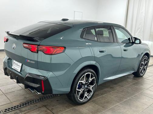 Cape York Green Metallic 2025 BMW X2 M35i