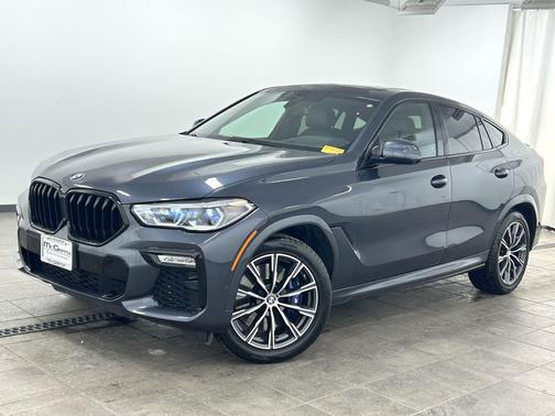 2020 BMW X6 M50i