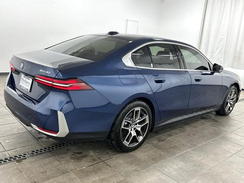 2026 BMW i5 xDrive40