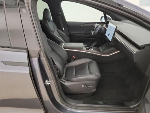 2023 Tesla Model X Standard Range