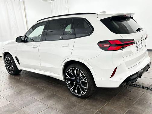 Alpine White 2026 BMW X5 M Base