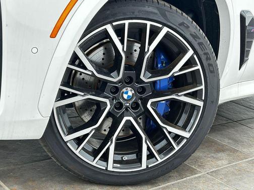 Alpine White 2026 BMW X5 M Base