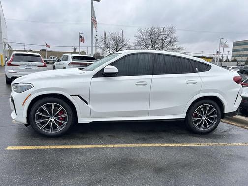 2023 BMW X6 xDrive40i