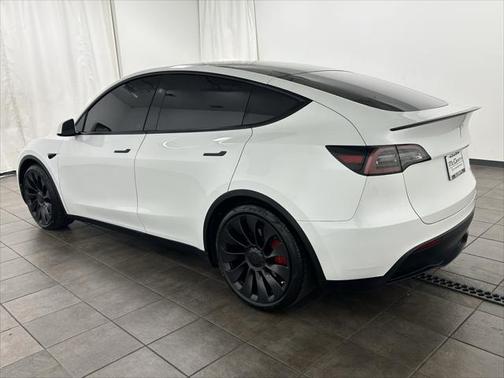 2023 Tesla Model Y Performance Dual Motor All-Wheel Drive
