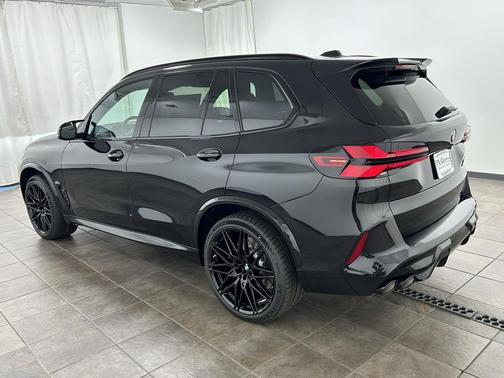 2026 BMW X5 M Base
