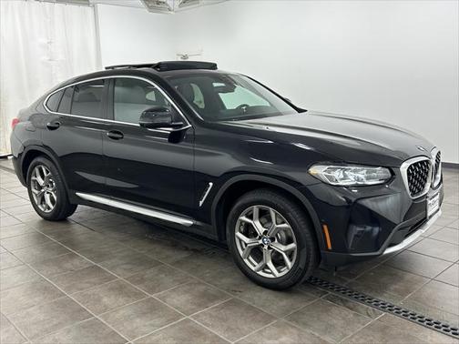 2023 BMW X4 xDrive30i