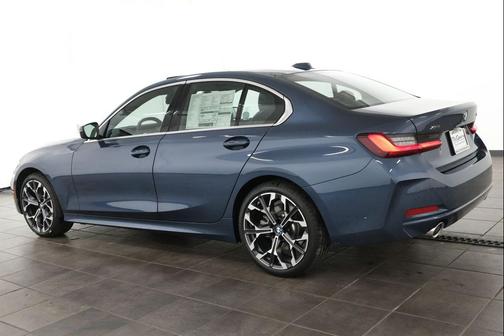 Arctic Race Blue Metallic 2026 BMW 330 xDrive NA