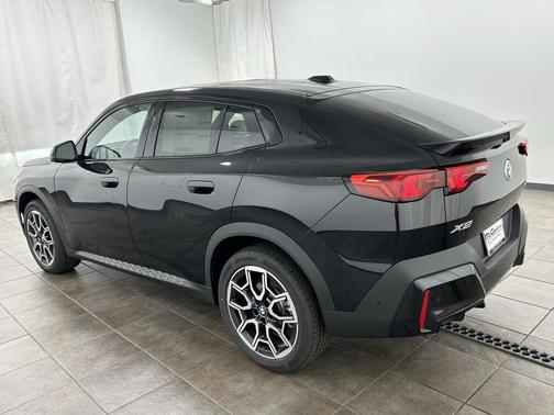 2026 BMW X2 xDrive28i