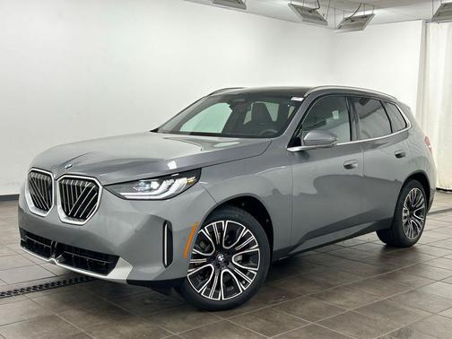 Skyscraper Gray Metallic 2025 BMW X3 30 xDrive