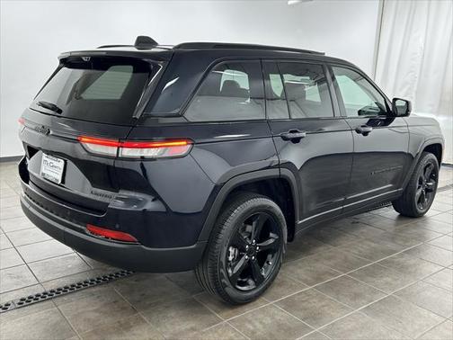 2023 Jeep Grand Cherokee Limited X