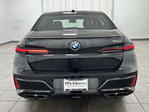2025 BMW 760 i xDrive