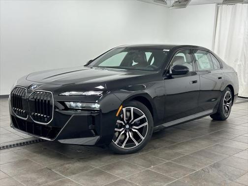 2025 BMW 760 i xDrive