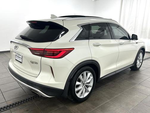 2019 INFINITI QX50 ESSENTIAL