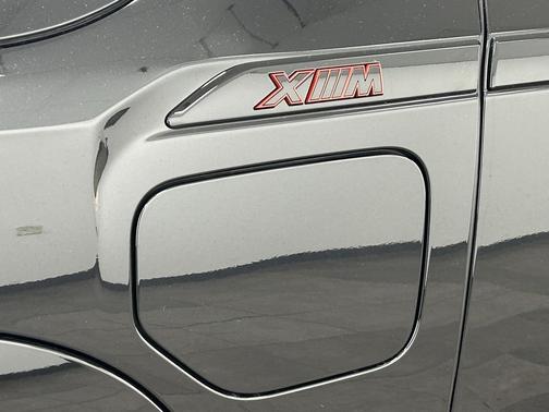 2026 BMW XM Label