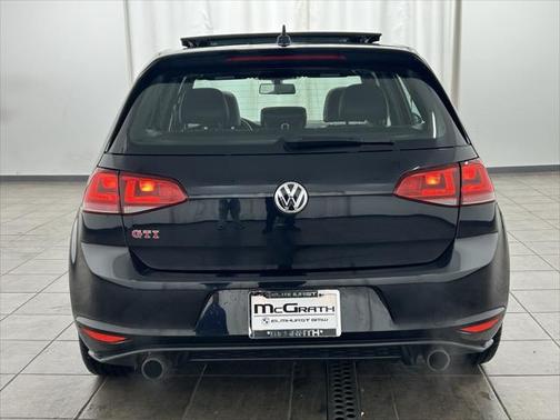 2017 Volkswagen Golf GTI 2.0T Autobahn 4-Door