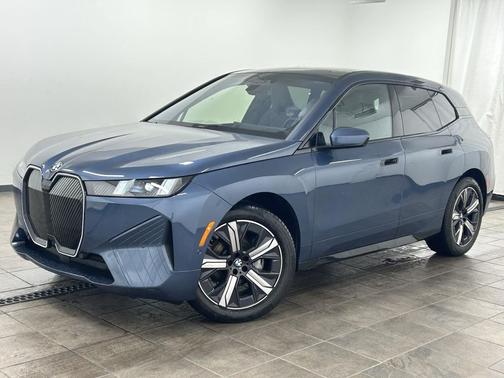 2026 BMW iX xDrive45