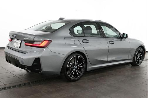 Skyscraper Grey Metallic 2023 BMW 330 xDrive