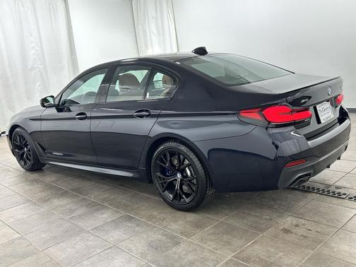 2023 BMW 540 i xDrive