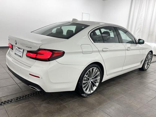 2023 BMW 530 i xDrive