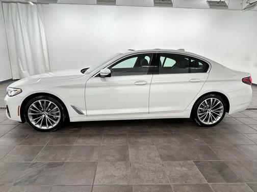 2023 BMW 530 i xDrive