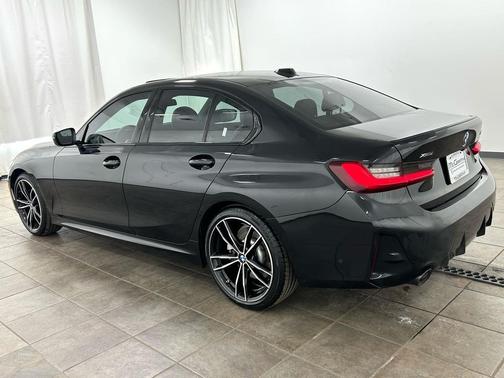 2023 BMW 330 xDrive