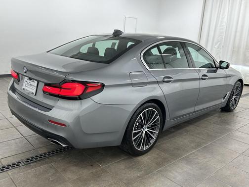 2023 BMW 530 i xDrive