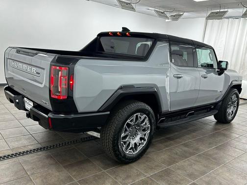 Meteorite Metallic (Gray) 2025 GMC HUMMER EV Pickup 3X