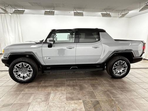 Meteorite Metallic (Gray) 2025 GMC HUMMER EV Pickup 3X