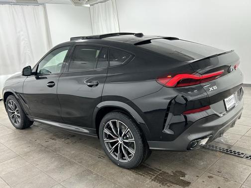 2026 BMW X6 xDrive40i