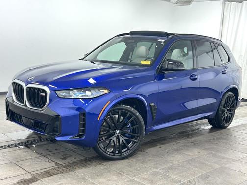 2025 BMW X5 M60i