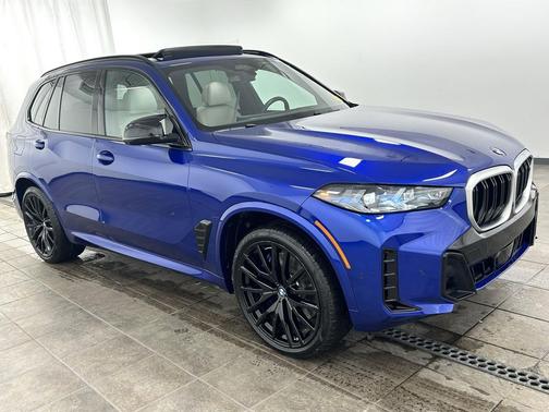 2025 BMW X5 M60i