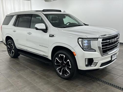 2022 GMC Yukon SLT