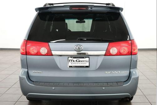 2010 Toyota Sienna