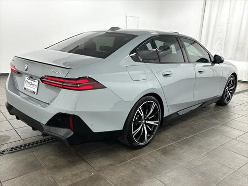 2024 BMW 540 i xDrive