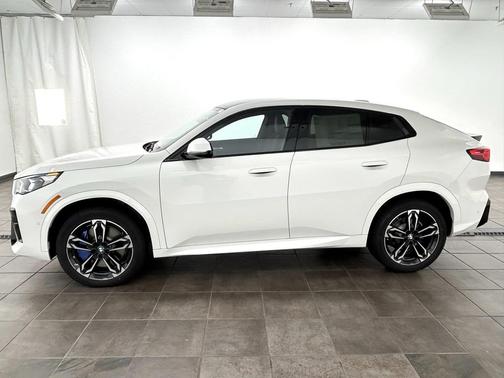 2026 BMW X2 xDrive28i
