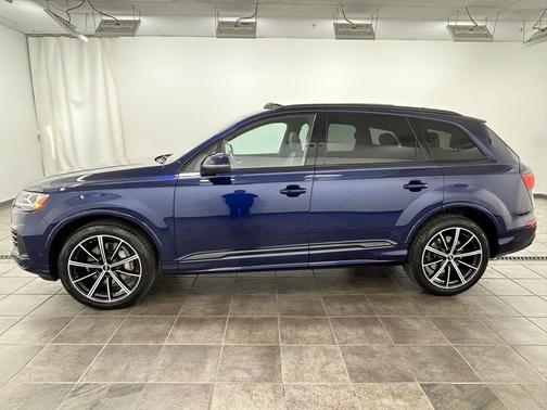 2021 Audi Q7 55 Premium Plus