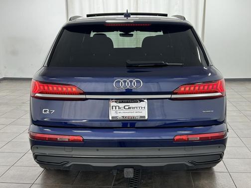 2021 Audi Q7 55 Premium Plus